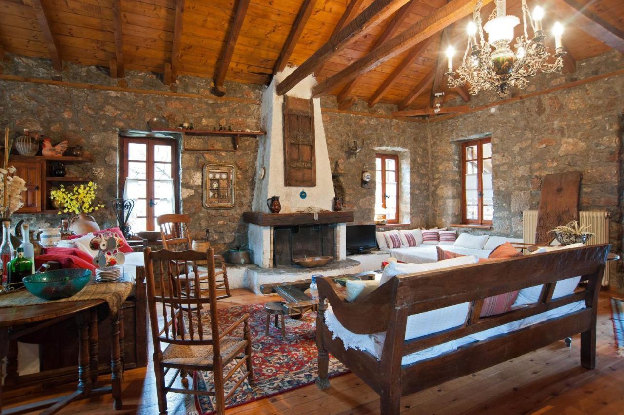 Mariolata Stone House Villa Lilaia Ngoại thất bức ảnh