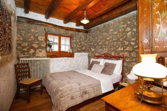 Mariolata Stone House Villa Lilaia Ngoại thất bức ảnh